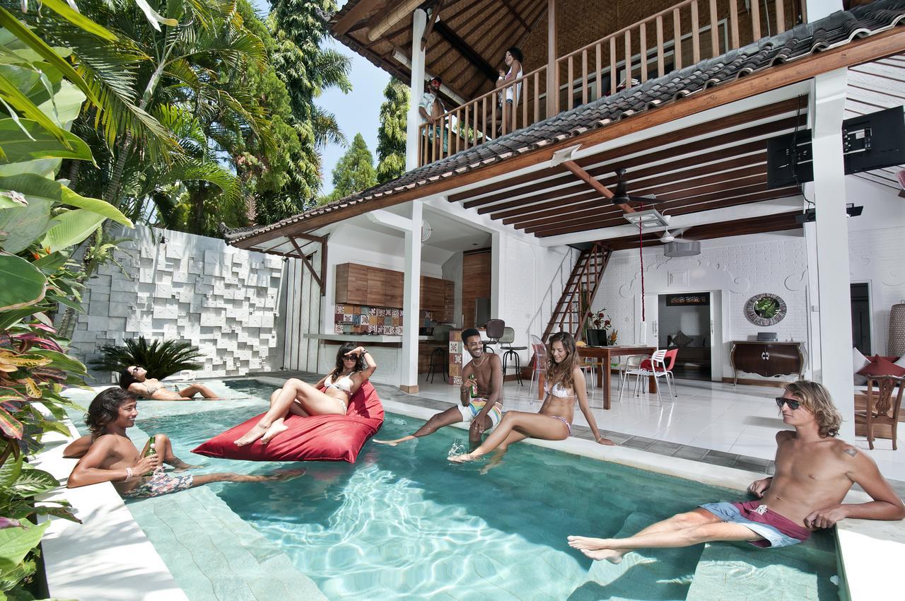 3Br Villa Hari - Minggu Villas Seminyak Экстерьер фото