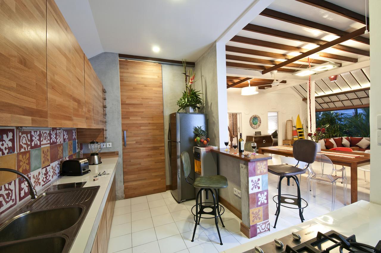 3Br Villa Hari - Minggu Villas Seminyak Экстерьер фото